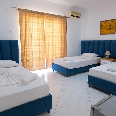 Eden Hotell 2*