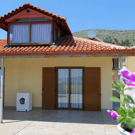 Hotell Eden Sarandë